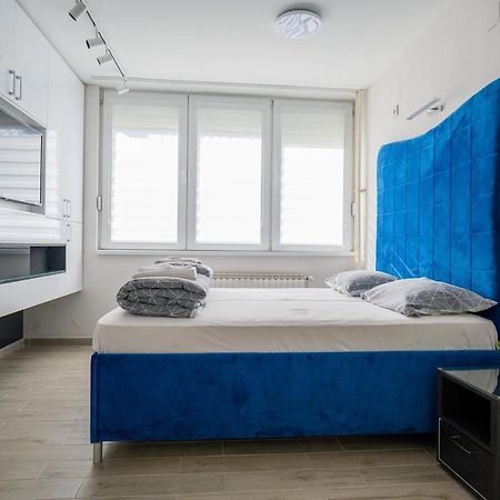 Apartman Nataly Nisz Zewnętrze zdjęcie