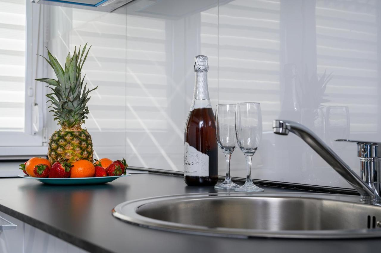 Apartman Nataly Nisz Zewnętrze zdjęcie