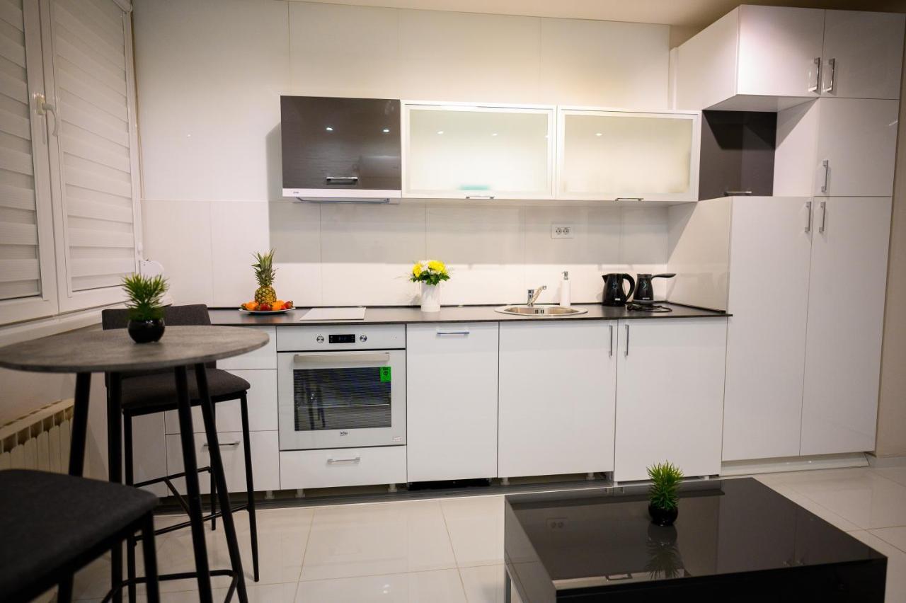 Apartman Nataly Nisz Zewnętrze zdjęcie