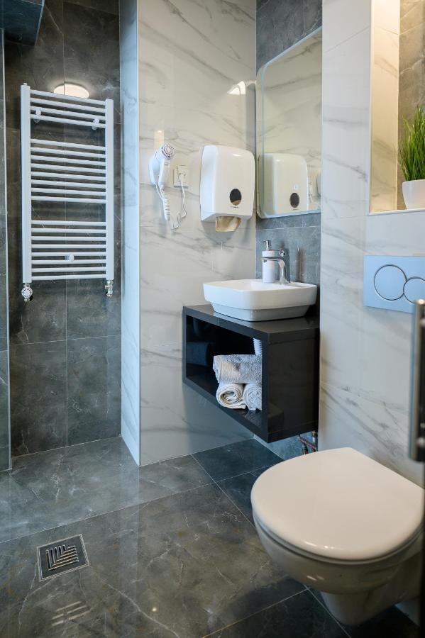 Apartman Nataly Nisz Zewnętrze zdjęcie
